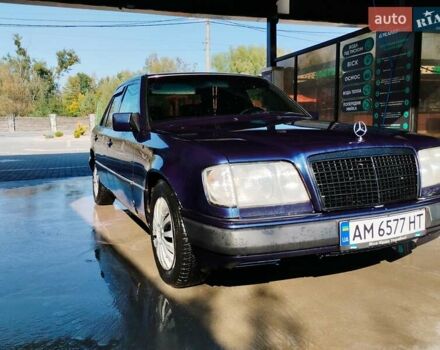 Синій Мерседес Е-Клас, об'ємом двигуна 1.8 л та пробігом 230 тис. км за 2699 $, фото 1 на Automoto.ua