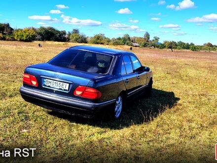 Синій Мерседес Е-Клас, об'ємом двигуна 2 л та пробігом 524 тис. км за 3100 $, фото 1 на Automoto.ua