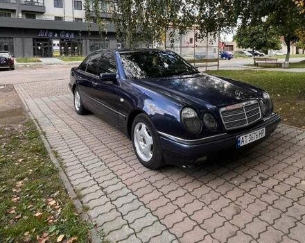 Синій Мерседес Е-Клас, об'ємом двигуна 2.8 л та пробігом 412 тис. км за 3250 $, фото 1 на Automoto.ua