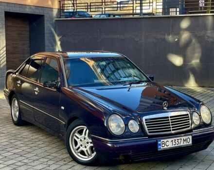 Синій Мерседес Е-Клас, об'ємом двигуна 2.3 л та пробігом 290 тис. км за 1999 $, фото 1 на Automoto.ua