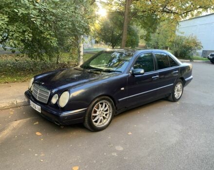 Мерседес Е-Класс 1998 в Одессе на Automoto.ua Синий Мерседес Е-Класс, объемом двигателя 2.8 л и пробегом 273 тыс. км за 2750 $, фото 1 на Automoto.ua