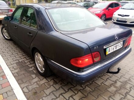 Синій Мерседес Е-Клас, об'ємом двигуна 0 л та пробігом 333 тис. км за 2399 $, фото 1 на Automoto.ua