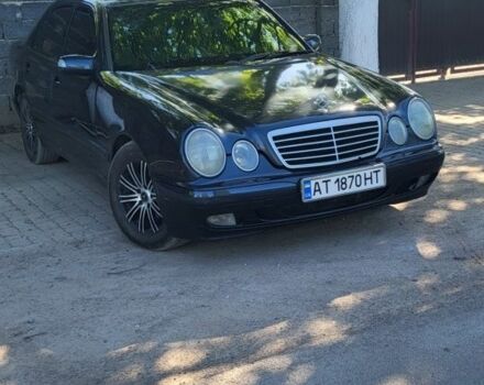 Синий Мерседес Е-Класс, объемом двигателя 2 л и пробегом 392 тыс. км за 4199 $, фото 1 на Automoto.ua