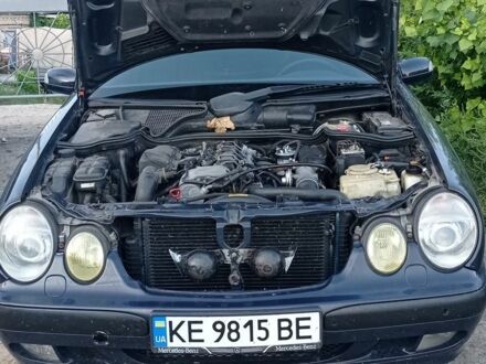 Синій Мерседес Е-Клас, об'ємом двигуна 2.7 л та пробігом 399 тис. км за 2995 $, фото 1 на Automoto.ua