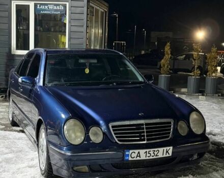 Синий Мерседес Е-Класс, объемом двигателя 2 л и пробегом 269 тыс. км за 2600 $, фото 1 на Automoto.ua