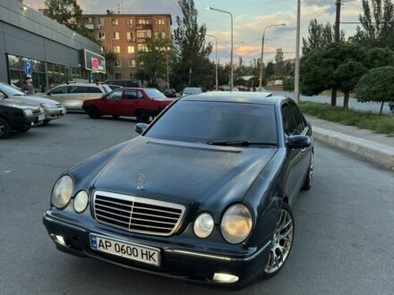 Синий Мерседес Е-Класс, объемом двигателя 0 л и пробегом 460 тыс. км за 4000 $, фото 1 на Automoto.ua