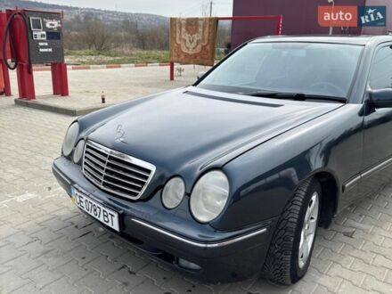 Синій Мерседес Е-Клас, об'ємом двигуна 3.2 л та пробігом 380 тис. км за 3700 $, фото 1 на Automoto.ua