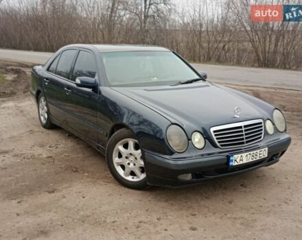 Синий Мерседес Е-Класс, объемом двигателя 2.15 л и пробегом 460 тыс. км за 2550 $, фото 1 на Automoto.ua