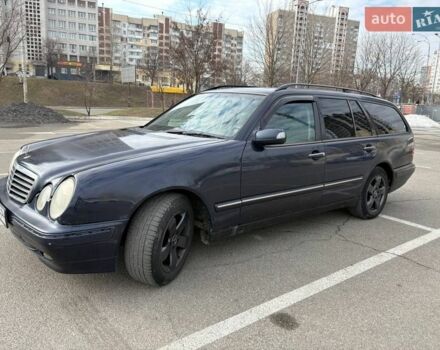 Синий Мерседес Е-Класс, объемом двигателя 2.4 л и пробегом 600 тыс. км за 2600 $, фото 1 на Automoto.ua