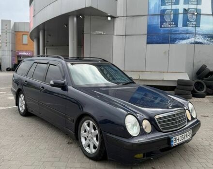 Синий Мерседес Е-Класс, объемом двигателя 2.7 л и пробегом 395 тыс. км за 2999 $, фото 1 на Automoto.ua