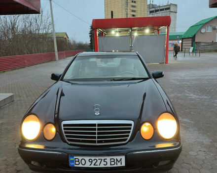 Синий Мерседес Е-Класс, объемом двигателя 3.23 л и пробегом 520 тыс. км за 2200 $, фото 1 на Automoto.ua
