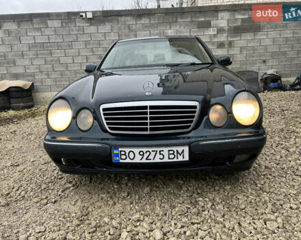 Синий Мерседес Е-Класс, объемом двигателя 3.23 л и пробегом 500 тыс. км за 2850 $, фото 1 на Automoto.ua