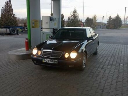 Синій Мерседес Е-Клас, об'ємом двигуна 2.69 л та пробігом 496 тис. км за 5500 $, фото 1 на Automoto.ua