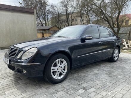 Мерседес Е-Класс 2002 в Ровно на Automoto.ua Синий Мерседес Е-Класс, объемом двигателя 3.2 л и пробегом 339 тыс. км за 6450 $, фото 1 на Automoto.ua
