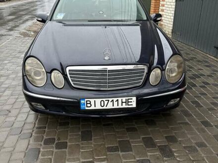 Синий Мерседес Е-Класс, объемом двигателя 2.7 л и пробегом 320 тыс. км за 5500 $, фото 1 на Automoto.ua