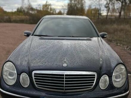 Синій Мерседес Е-Клас, об'ємом двигуна 2.7 л та пробігом 440 тис. км за 6300 $, фото 1 на Automoto.ua