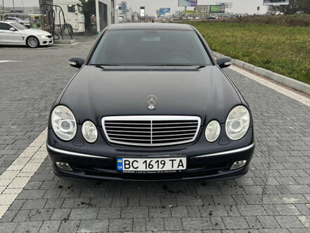 Синій Мерседес Е-Клас, об'ємом двигуна 2.6 л та пробігом 246 тис. км за 6990 $, фото 1 на Automoto.ua