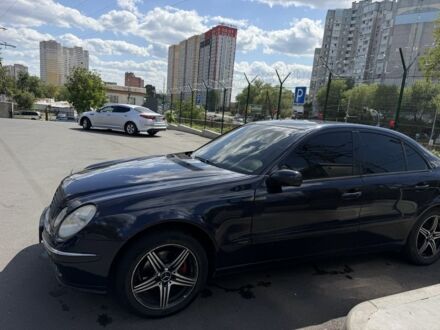 Синій Мерседес Е-Клас, об'ємом двигуна 2.7 л та пробігом 345 тис. км за 5293 $, фото 1 на Automoto.ua