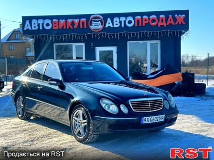 Синій Мерседес Е-Клас, об'ємом двигуна 3.2 л та пробігом 350 тис. км за 4999 $, фото 1 на Automoto.ua