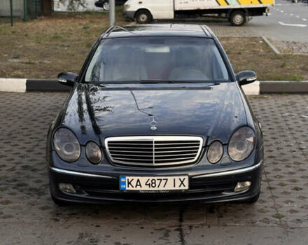 Синий Мерседес Е-Класс, объемом двигателя 3.2 л и пробегом 390 тыс. км за 6800 $, фото 1 на Automoto.ua