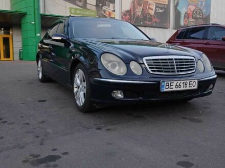 Мерседес Е-Клас 2003 у Миколаєві на Automoto.ua Синій Мерседес Е-Клас, об'ємом двигуна 2.1 л та пробігом 238 тис. км за 7500 $, фото 1 на Automoto.ua