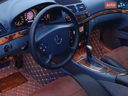 Мерседес Е-Класс 2003 в Богородчанах на Automoto.ua Синий Мерседес Е-Класс, объемом двигателя 2.7 л и пробегом 364 тыс. км за 5800 $, фото 1 на Automoto.ua