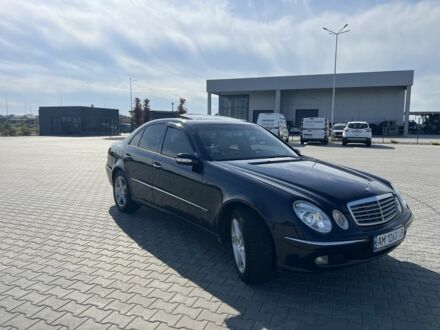 Синій Мерседес Е-Клас, об'ємом двигуна 3.2 л та пробігом 400 тис. км за 6150 $, фото 1 на Automoto.ua