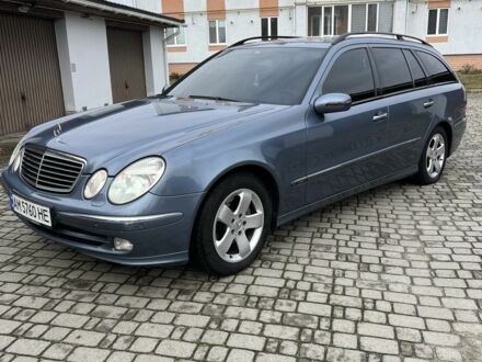 Синий Мерседес Е-Класс, объемом двигателя 3.2 л и пробегом 185 тыс. км за 7400 $, фото 1 на Automoto.ua