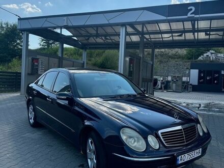 Синій Мерседес Е-Клас, об'ємом двигуна 2.69 л та пробігом 390 тис. км за 5999 $, фото 1 на Automoto.ua
