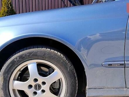 Синий Мерседес Е-Класс, объемом двигателя 2.2 л и пробегом 340 тыс. км за 7500 $, фото 1 на Automoto.ua