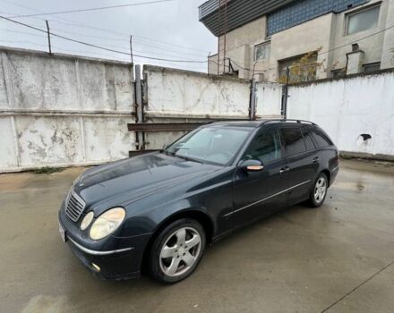 Синій Мерседес Е-Клас, об'ємом двигуна 3.2 л та пробігом 3 тис. км за 2500 $, фото 1 на Automoto.ua