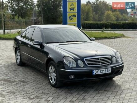 Мерседес Е-Клас 2005 у Рівному на Automoto.ua Синій Мерседес Е-Клас, об'ємом двигуна 2.15 л та пробігом 500 тис. км за 3650 $, фото 1 на Automoto.ua