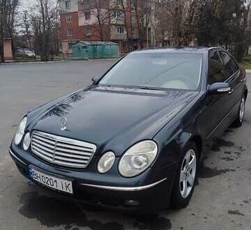Синій Мерседес Е-Клас, об'ємом двигуна 3 л та пробігом 403 тис. км за 10100 $, фото 1 на Automoto.ua