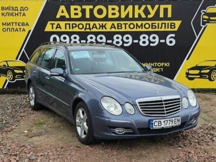 Синий Мерседес Е-Класс, объемом двигателя 2.1 л и пробегом 258 тыс. км за 8500 $, фото 1 на Automoto.ua