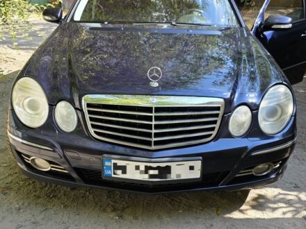 Синій Мерседес Е-Клас, об'ємом двигуна 3 л та пробігом 15 тис. км за 8000 $, фото 1 на Automoto.ua
