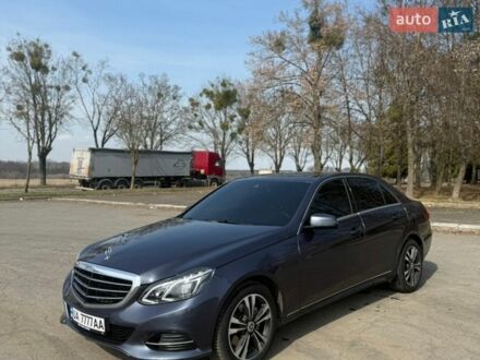 Синий Мерседес Е-Класс, объемом двигателя 3 л и пробегом 330 тыс. км за 23500 $, фото 1 на Automoto.ua