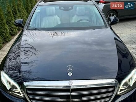 Синій Мерседес Е-Клас, об'ємом двигуна 1.95 л та пробігом 227 тис. км за 28500 $, фото 1 на Automoto.ua