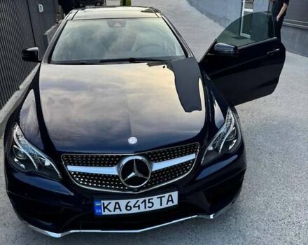 Синий Мерседес Е-Класс, объемом двигателя 3 л и пробегом 135 тыс. км за 25000 $, фото 1 на Automoto.ua