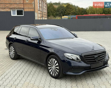 Синий Мерседес Е-Класс, объемом двигателя 1.95 л и пробегом 321 тыс. км за 19700 $, фото 1 на Automoto.ua