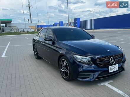 Синій Мерседес Е-Клас, об'ємом двигуна 2 л та пробігом 72 тис. км за 23900 $, фото 1 на Automoto.ua