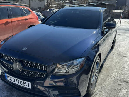 Синий Мерседес Е-Класс, объемом двигателя 1.99 л и пробегом 92 тыс. км за 29000 $, фото 1 на Automoto.ua