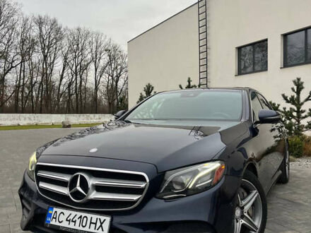 Синий Мерседес Е-Класс, объемом двигателя 1.99 л и пробегом 166 тыс. км за 27800 $, фото 1 на Automoto.ua