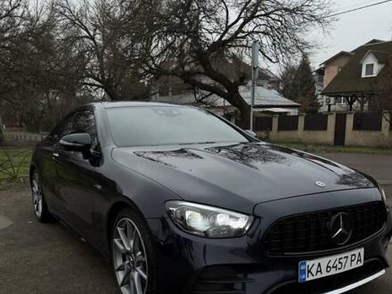 Синій Мерседес Е-Клас, об'ємом двигуна 3 л та пробігом 65 тис. км за 60000 $, фото 1 на Automoto.ua