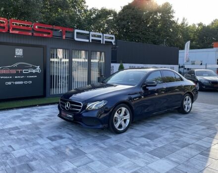 Синий Мерседес Е-Класс, объемом двигателя 2 л и пробегом 184 тыс. км за 25900 $, фото 1 на Automoto.ua