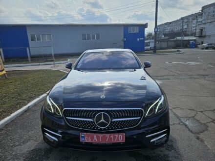 Мерседес Е-Клас 2020 у Житомирі на Automoto.ua Синій Мерседес Е-Клас, об'ємом двигуна 0 л та пробігом 270 тис. км за 38900 $, фото 1 на Automoto.ua