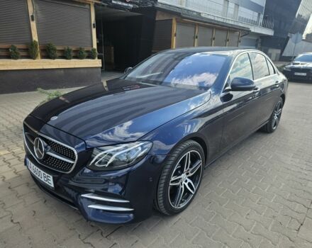 Синий Мерседес Е-Класс, объемом двигателя 2.9 л и пробегом 270 тыс. км за 35000 $, фото 1 на Automoto.ua