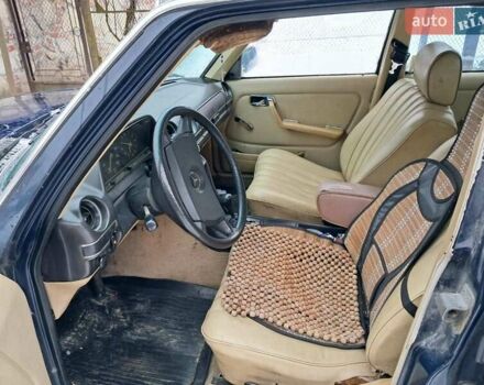 Зеленый Мерседес Е-Класс, объемом двигателя 0 л и пробегом 350 тыс. км за 900 $, фото 2 на Automoto.ua