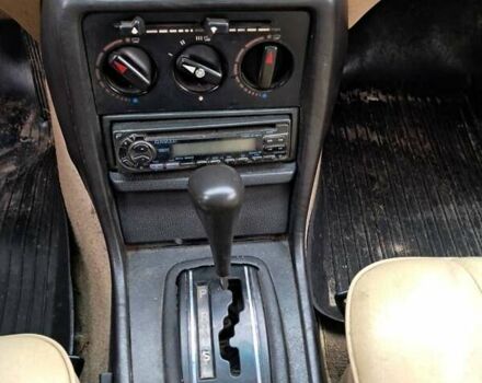 Зеленый Мерседес Е-Класс, объемом двигателя 0 л и пробегом 350 тыс. км за 900 $, фото 3 на Automoto.ua