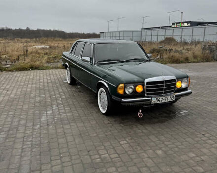 Зеленый Мерседес Е-Класс, объемом двигателя 0 л и пробегом 200 тыс. км за 2200 $, фото 1 на Automoto.ua