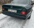 Зелений Мерседес Е-Клас, об'ємом двигуна 2.3 л та пробігом 350 тис. км за 1200 $, фото 14 на Automoto.ua